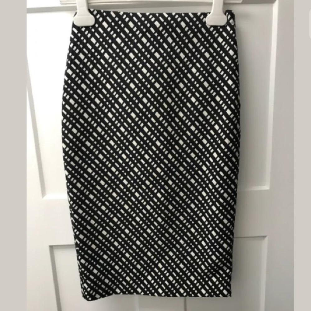 Express Stretch High Waist Pencil Skirt Black/Wht